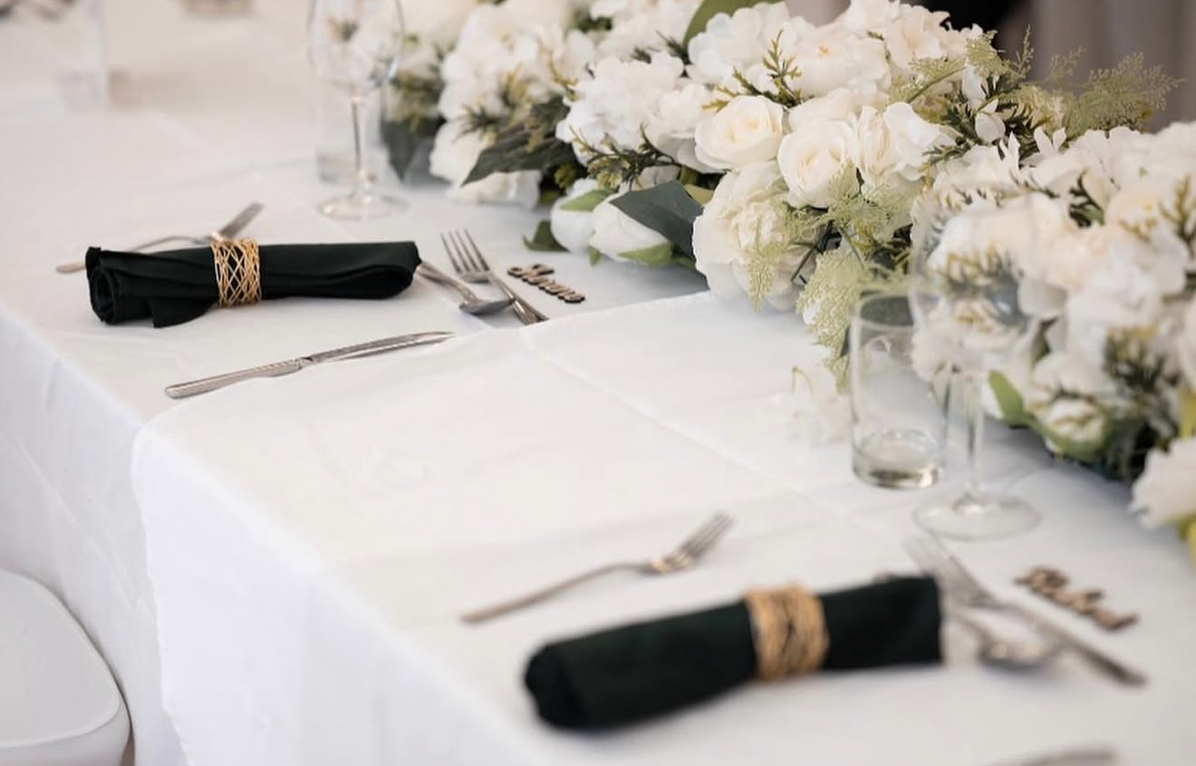 Event planning table setting