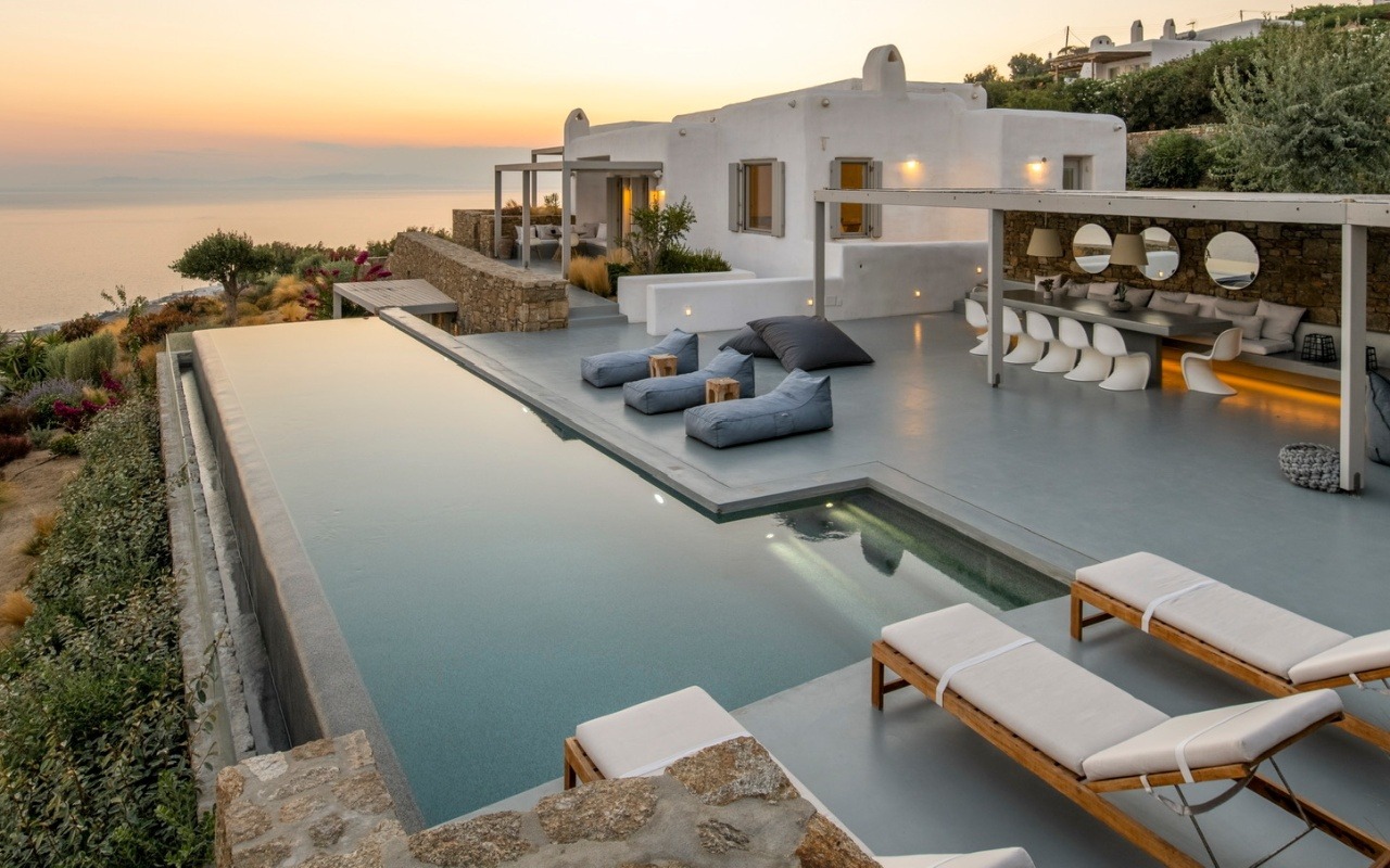 Bespoke travel architecture